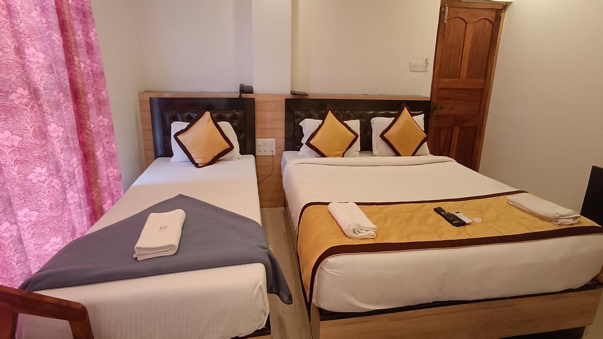 Hotel King Safire Port Blair Esterno foto