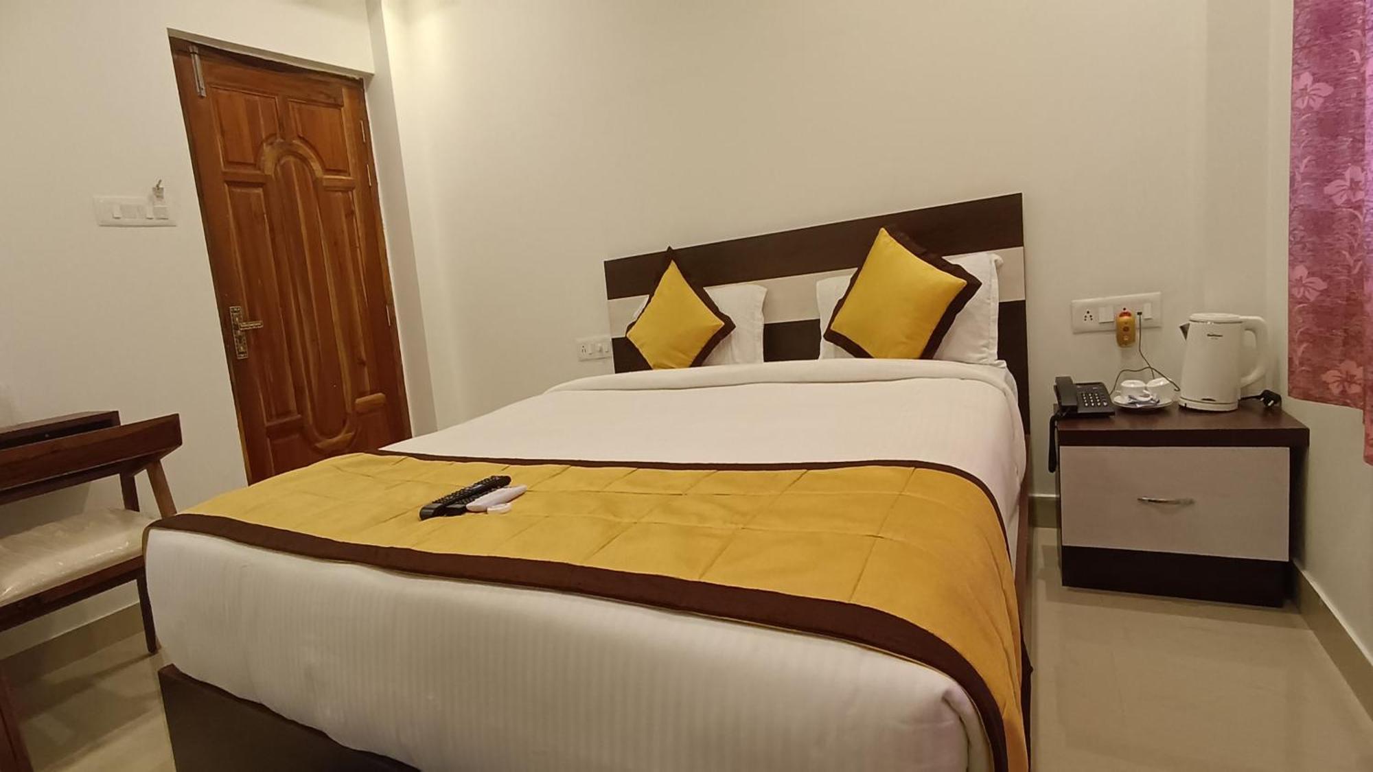 Hotel King Safire Port Blair Esterno foto