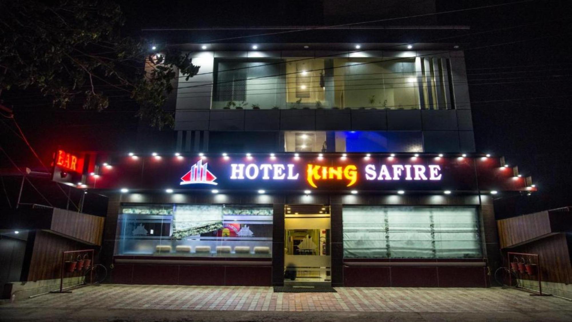 Hotel King Safire Port Blair Esterno foto